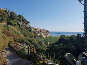 Domus Neroniana - Ingresso privato alla spiaggia. Anzio